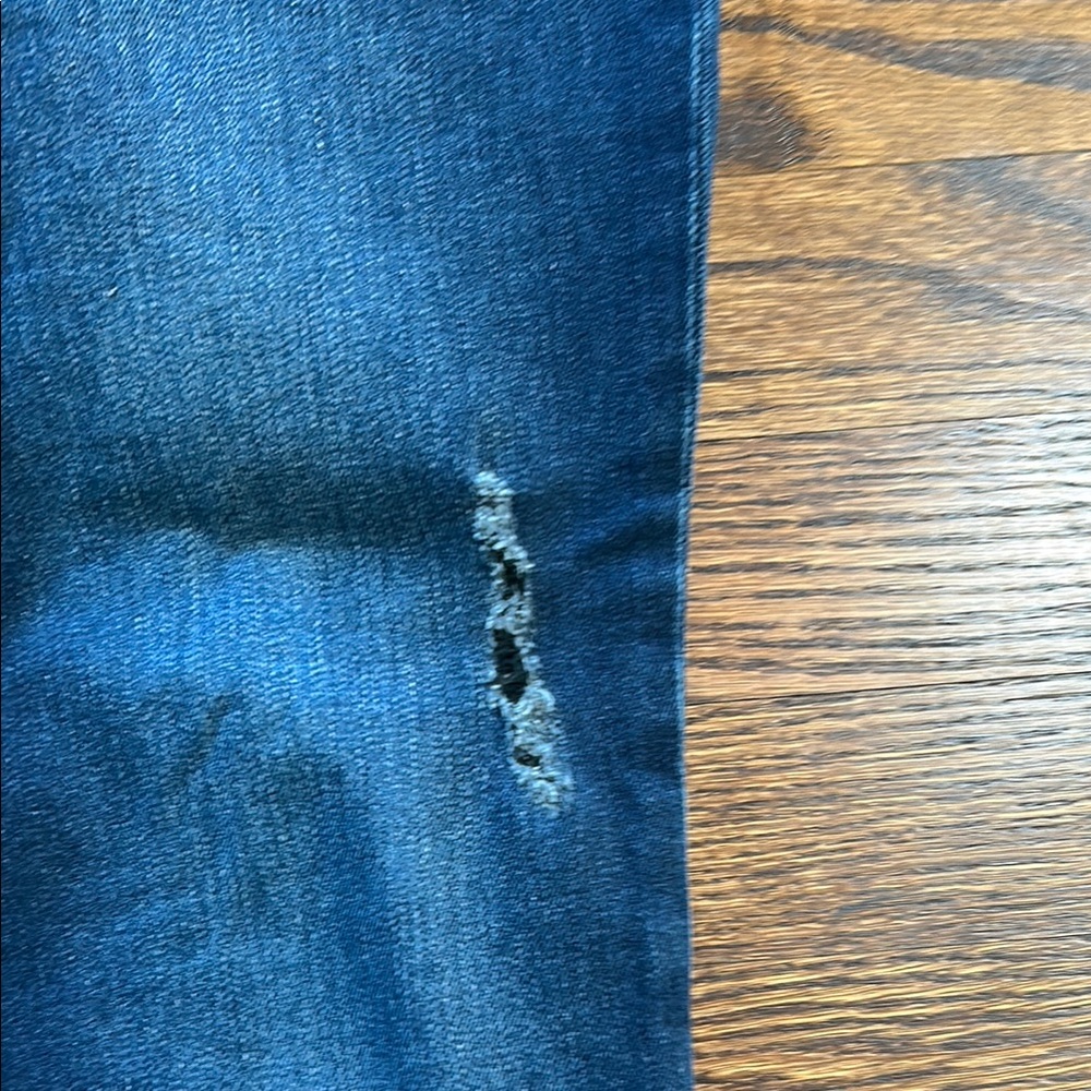 Kut from the Kloth Blue Ankle Cropped Jeans - Picture 3 of 9